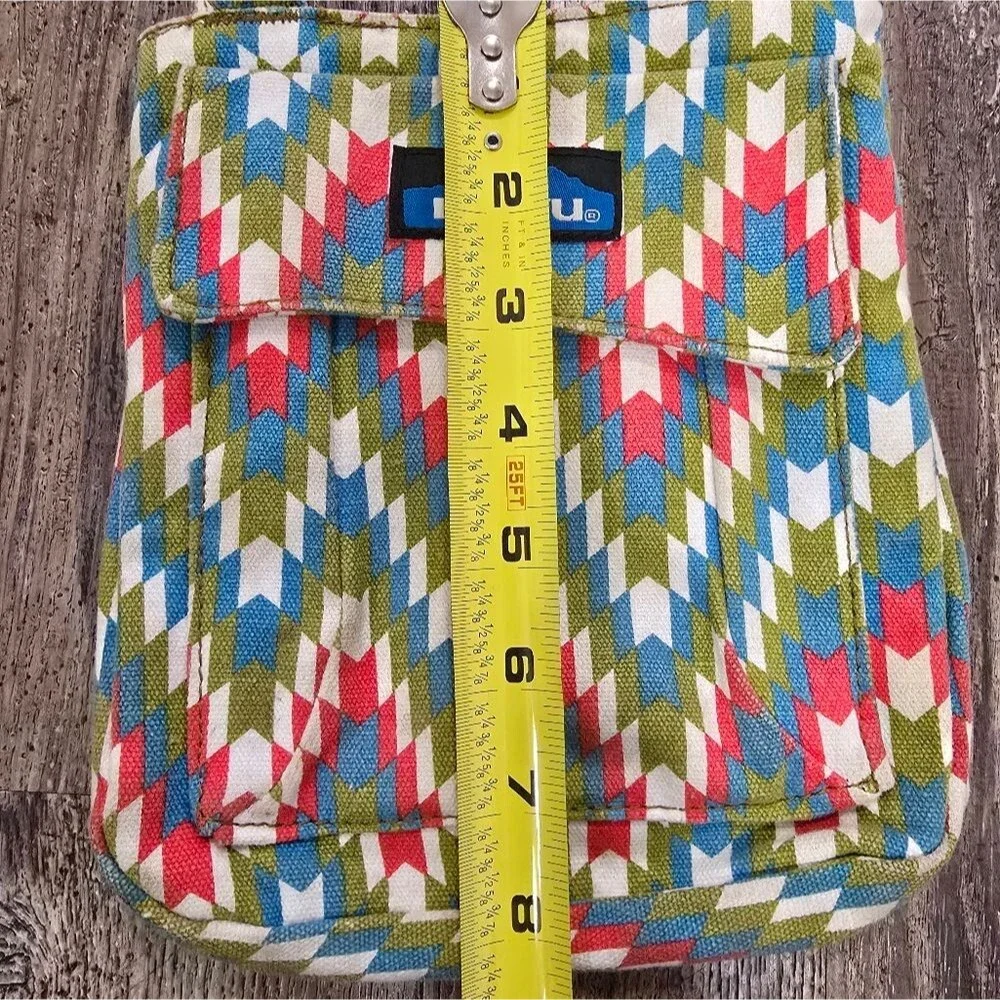 KAVU Keeper Small Crossbody Purse Canvas Geometric Print Bag w/Adjustable Strap
